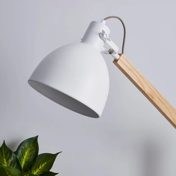 Dunelm Cleo Adjustable Floor Lamp 5 Dunelm Cleo Adjustable Floor Lamp - Image 3