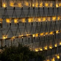 Dunelm 1.4m 160 LED Net Outdoor String Lights