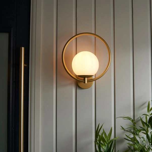 Dunelm Fort Halo Gold Frosted Glass Outdoor Wall Light 7 Dunelm Fort Halo Gold Frosted Glass Outdoor Wall Light - Image 5