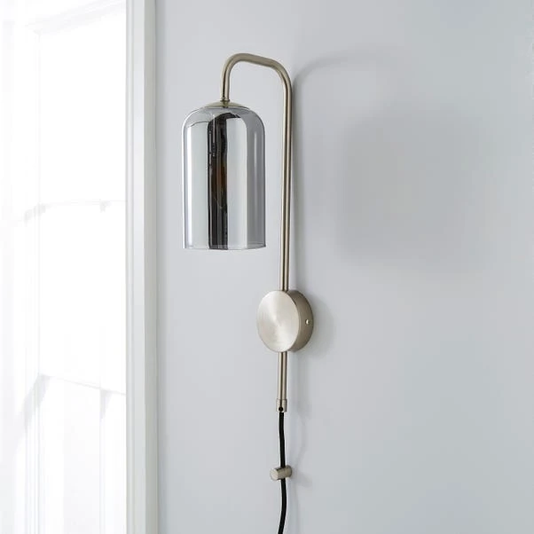 Dunelm Palazzo Chrome Easy Fit Plug In Wall Light 4 Dunelm Palazzo Chrome Easy Fit Plug In Wall Light - Image 2