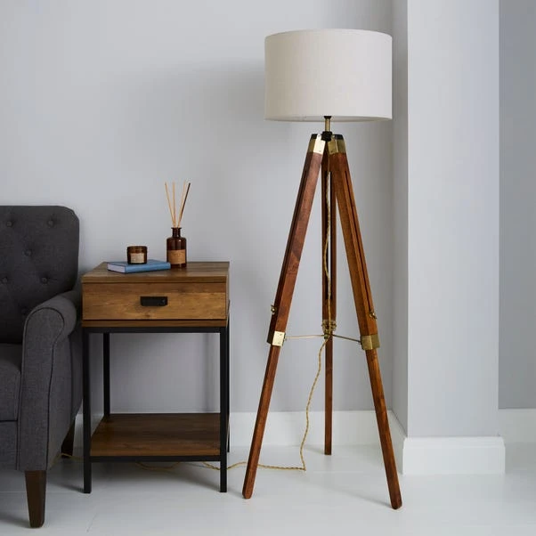 Dunelm Trio Tripod Natural Floor Lamp 4 Dunelm Trio Tripod Natural Floor Lamp - Image 2