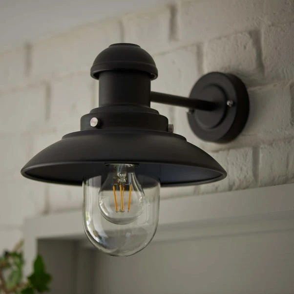 Vogue Lighting Vogue Preston Outdoor Wall Light Black 4 Vogue Lighting Vogue Preston Outdoor Wall Light Black - Image 2