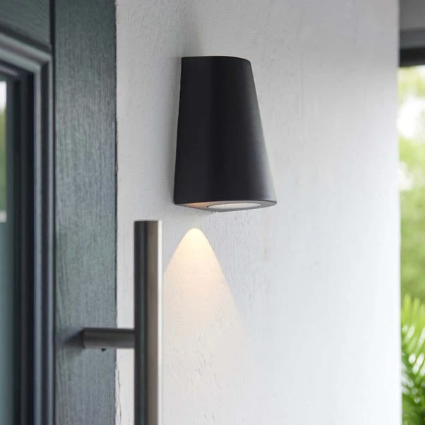 Vogue Lighting Vogue Bryce Outdoor 1 Light Wall Light 6 Vogue Lighting Vogue Bryce Outdoor 1 Light Wall Light - Image 4