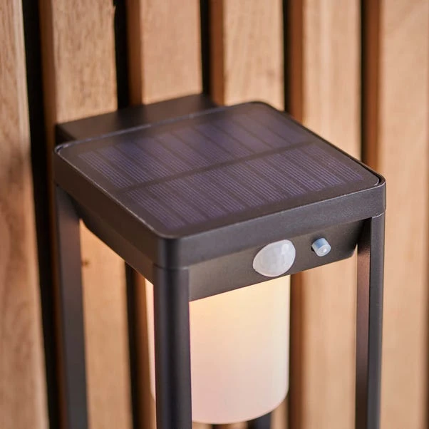 Vogue Lighting Vogue Clayton Outdoor Solar PIR Wall Light 8 Vogue Lighting Vogue Clayton Outdoor Solar PIR Wall Light - Image 6
