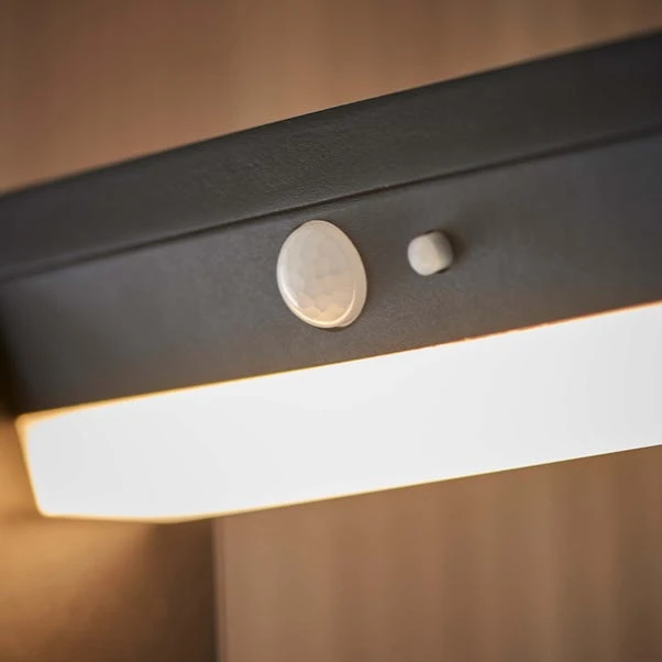 Vogue Lighting Vogue Callen 80cm Outdoor Solar PIR Floor Light 7 Vogue Lighting Vogue Callen 80cm Outdoor Solar PIR Floor Light - Image 5