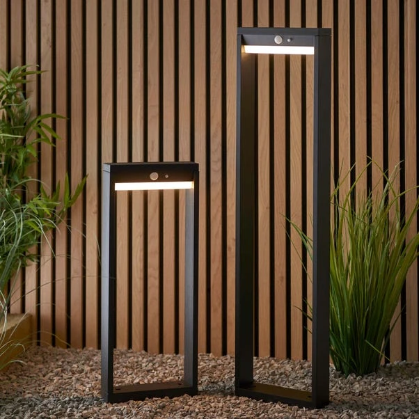 Vogue Lighting Vogue Callen 80cm Outdoor Solar PIR Floor Light 8 Vogue Lighting Vogue Callen 80cm Outdoor Solar PIR Floor Light - Image 6