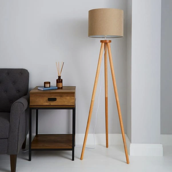 Dunelm Jandia Wooden Tripod Natural Floor Lamp 4 Dunelm Jandia Wooden Tripod Natural Floor Lamp - Image 2