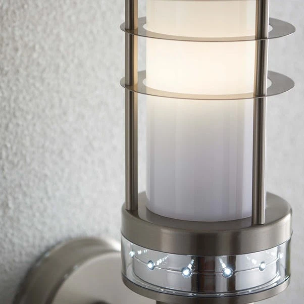 Vogue Lighting Conner Outdoor PIR Wall Light 6 Vogue Lighting Conner Outdoor PIR Wall Light - Image 4